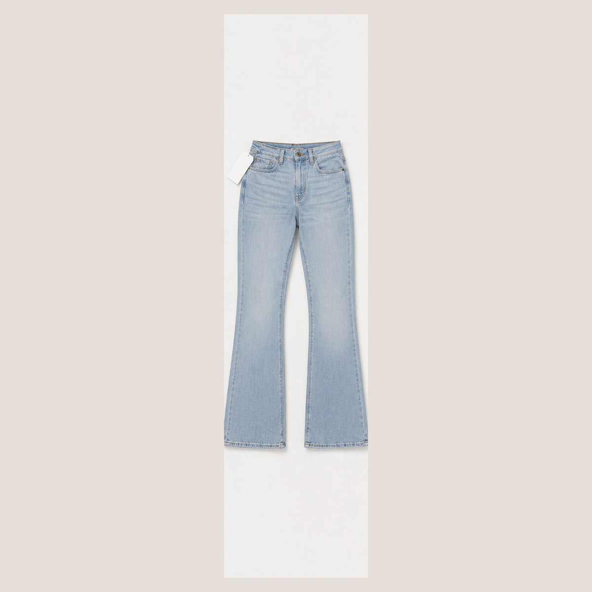 Levi's Wedgie Straight dark indigo size 27, front view