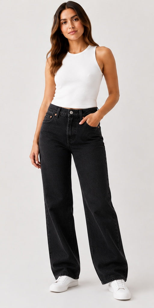 Levi's 94 Baggy Women's Jeans Black Size 30 – model wearing