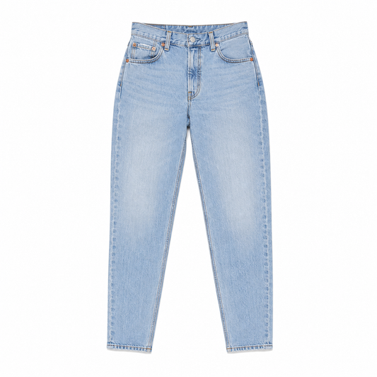 Levi's '80s Mom Jean light blue wash size 28, front flat lay