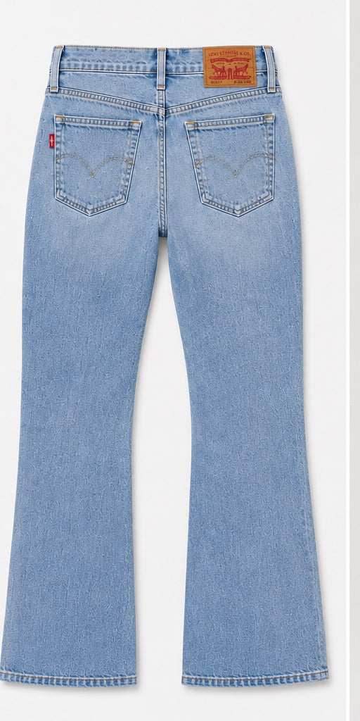 Levi's Wedgie Bootcut Women's Jeans Light Blue Ripped Size 29 – back view